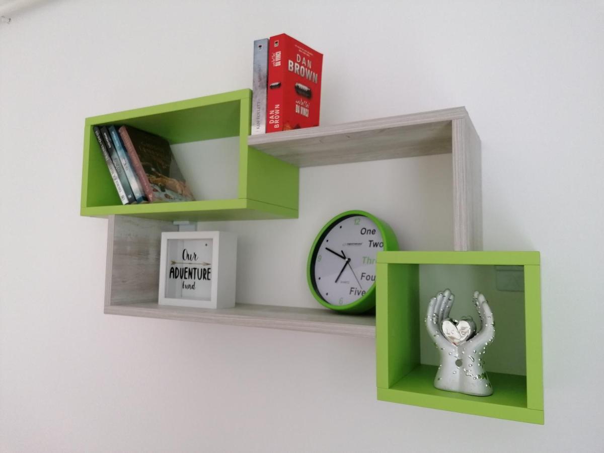 Ama Apartament Cu Terasa 50 Mp & Parcare Brasov Bagian luar foto